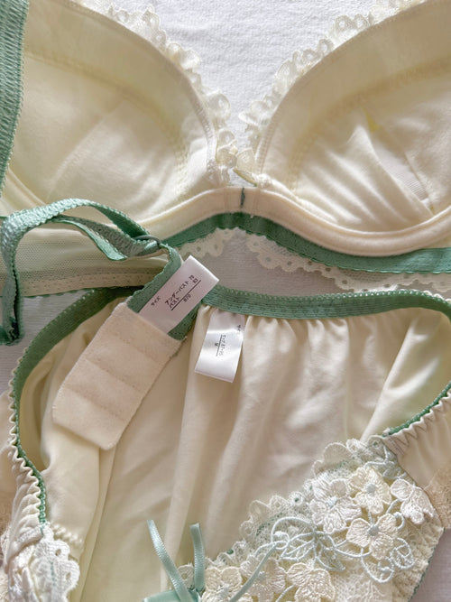Japanese Green Floral Lingerie Set Size 70B (Pre-order other sizes in description)