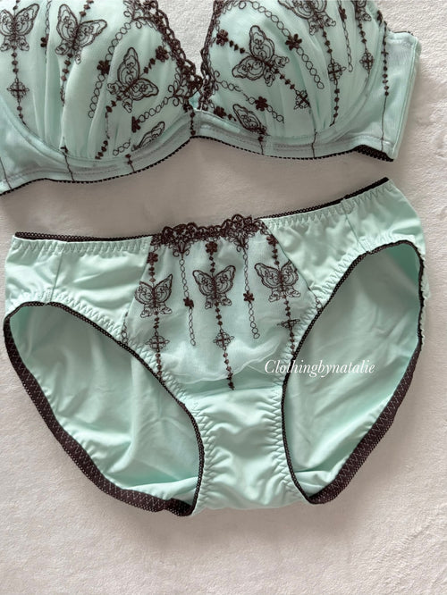Japanese Mint Lingerie Set Size 75C