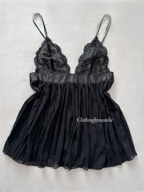 Victoria’s Secret Black Pleated Chiffon Babydoll size M