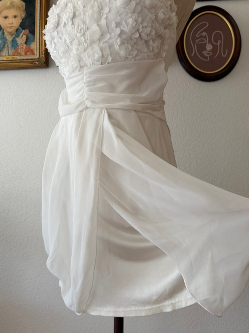 Rose White Body Dress size S