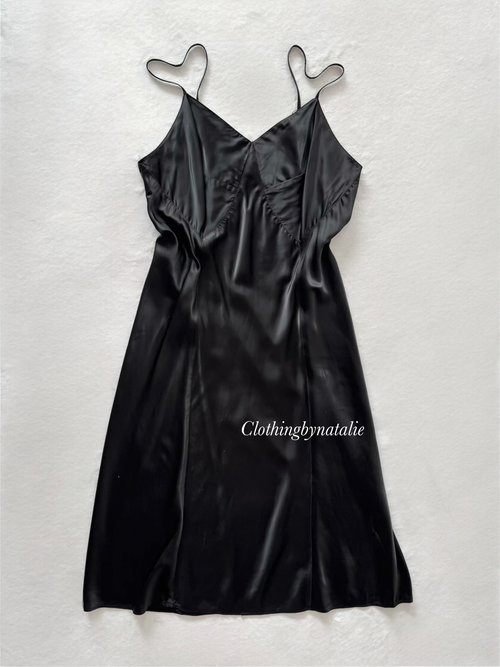 Barbizon Black Rayon-Nylon Nightgown Size M