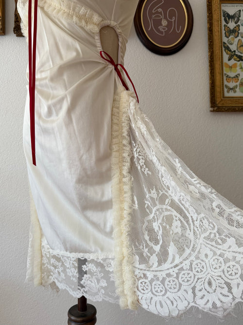 Cream Red Nylon Nightgown size S