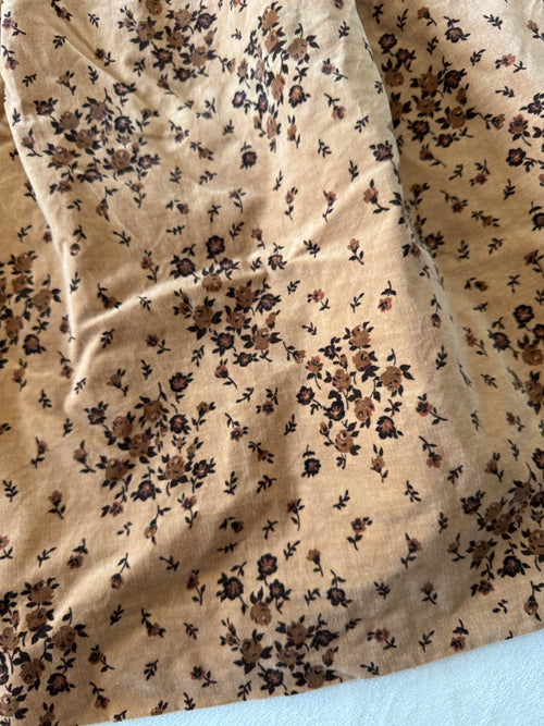 Brown Floral Curduroy Skirt (Waist 64cm/ Length 66cm)