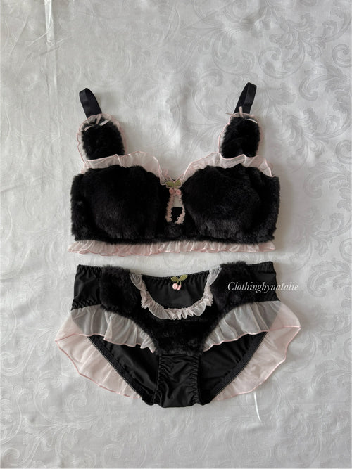 Japanese Black Rabbit Set (New-80A/B)