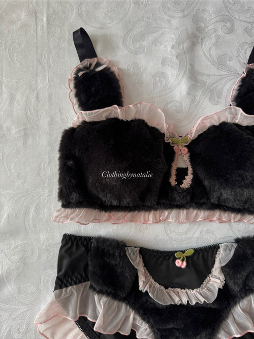 Japanese Black Rabbit Set (New-80A/B)