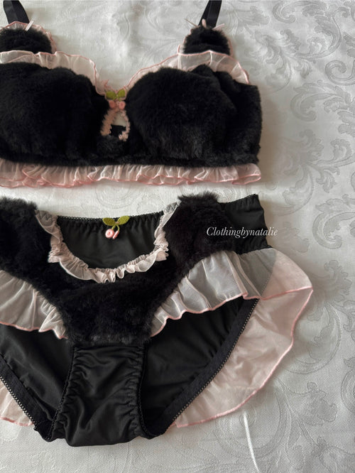 Japanese Black Rabbit Set (New-80A/B)