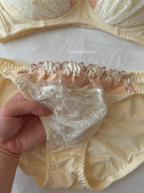 Sanrio Yellow Lace Set (New-75B/C)