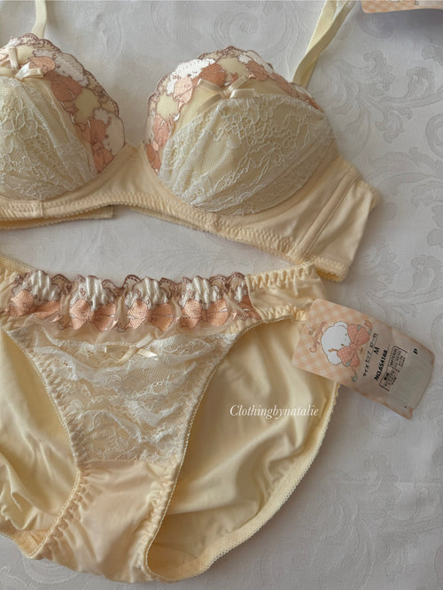 Sanrio Yellow Lace Set (New-75B/C)
