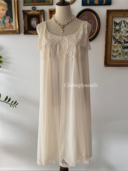 Odette Barsa Cream Nylon Nightgown Size M