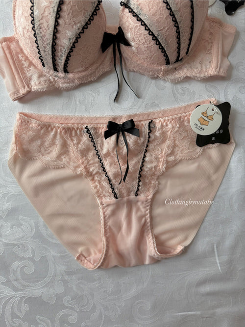 Japanese Black Pink Lace Set (New-75A)