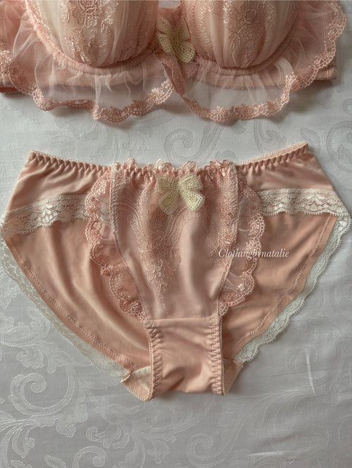 Japanese Pink Lace Set (New-75B)