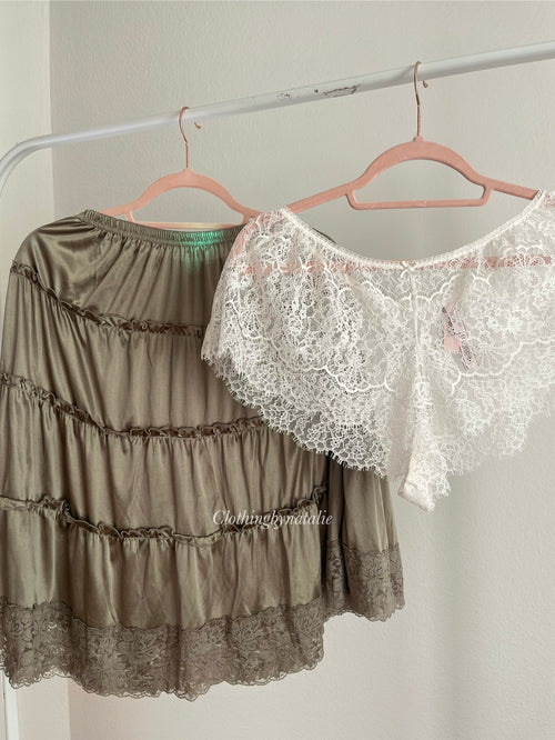 Bundle of 5 items size M