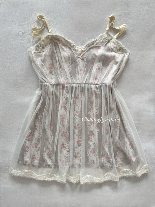 Y2K Floral Stretchy Blouse Size M