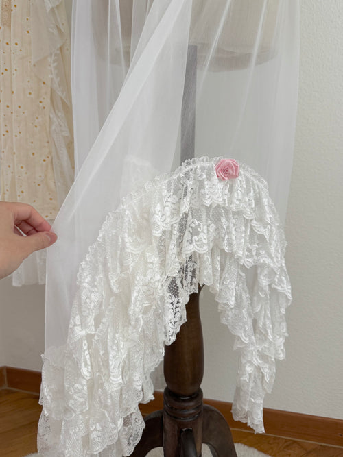 Escante Frilly White Lace Maxi Lingerie size S/M