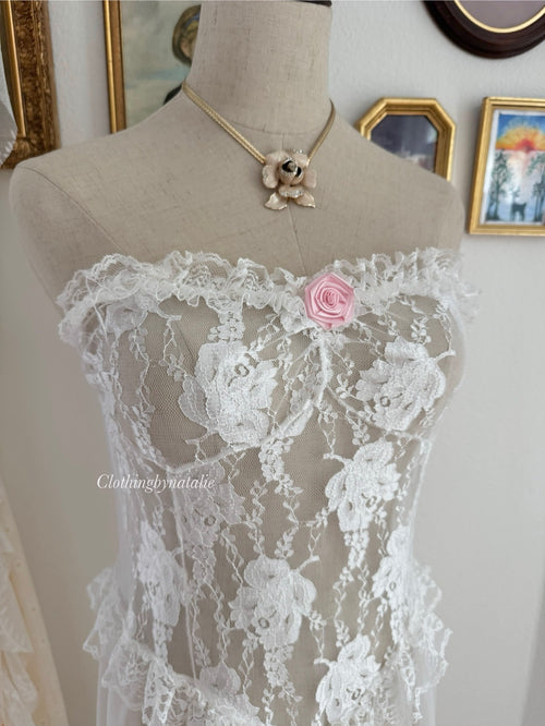 Escante Frilly White Lace Maxi Lingerie size S/M