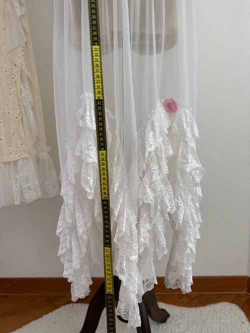 Escante Frilly White Lace Maxi Lingerie size S/M