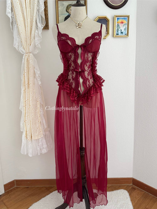 VTG Red Frilly Lace Maxi Lingerie size S