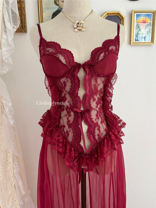 VTG Red Frilly Lace Maxi Lingerie size S