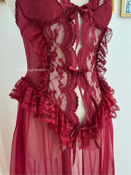 VTG Red Frilly Lace Maxi Lingerie size S