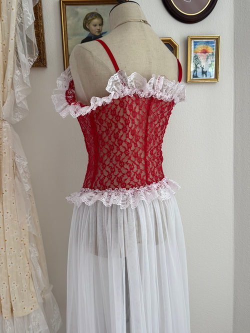 VTG Frilly Red White Lace Maxi Lingerie size S