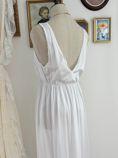 Tosca White Peignoir Set size M