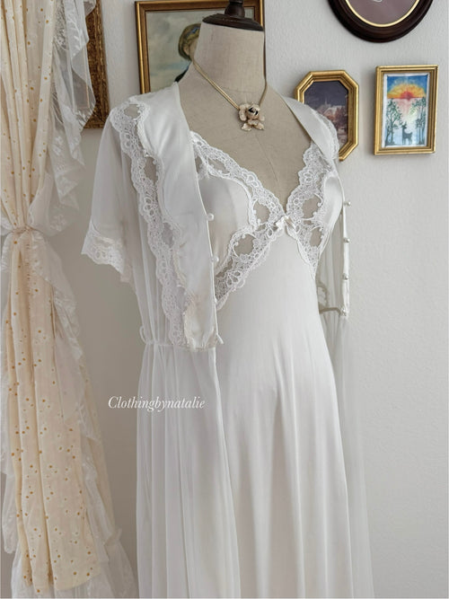 Vandemere White Nylon Chiffon Lace Peignoir size S