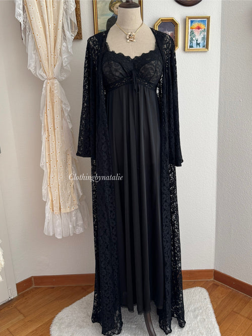 VTG Olga Black Lace Nylon Maxi Peignoir size S/M