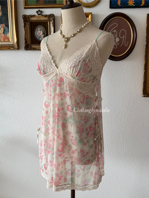 Romantic Floral Mesh Slip Size S
