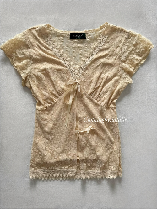 Y2K Cream Lace Blouse Size S