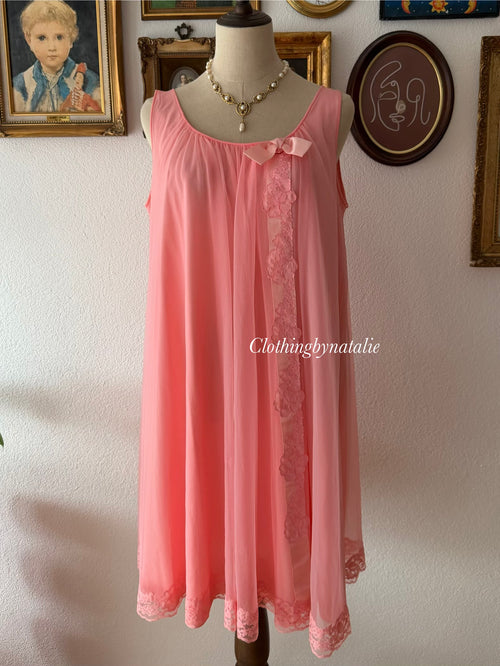 Shadowline Pink Nylon Nightgown size M/small L