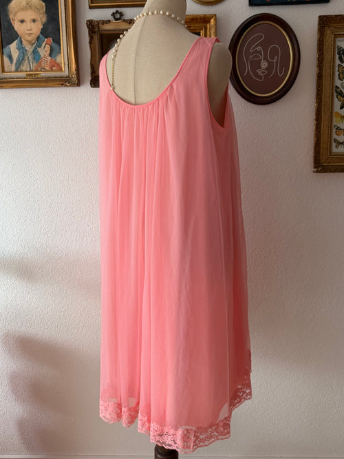 Shadowline Pink Nylon Nightgown size M/small L