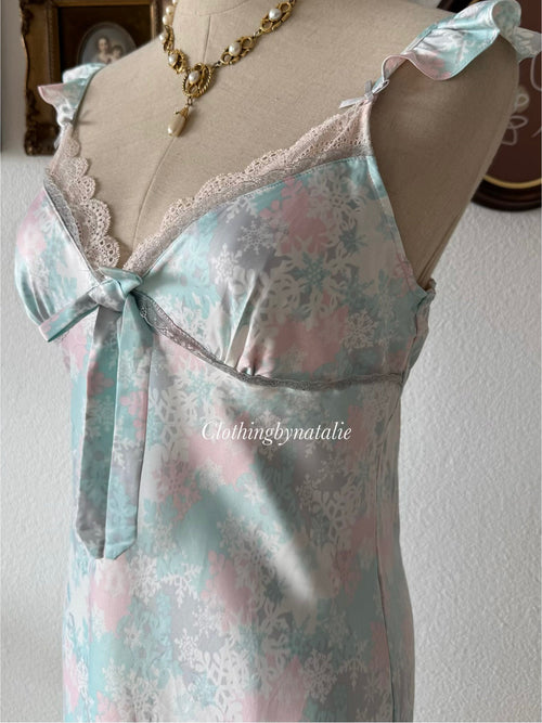 Fairy Blue Floral Satin Slip Size S