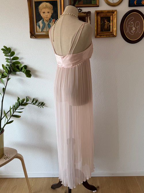 Flora Nikrooz Pleated Chiffon Slip Size S