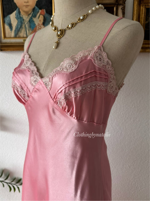 Carbenet Pink Midi Satin Slip Size S