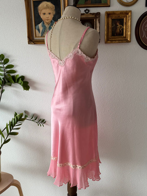 Carbenet Pink Midi Satin Slip Size S