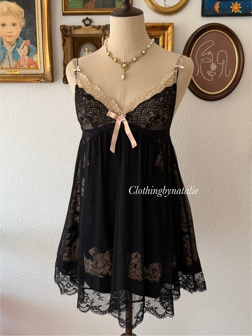 Whimsical Black Babydoll size S/M