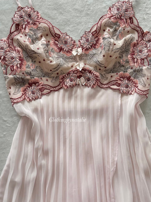 Fairy Pink Pleated Chiffon Slip Size S