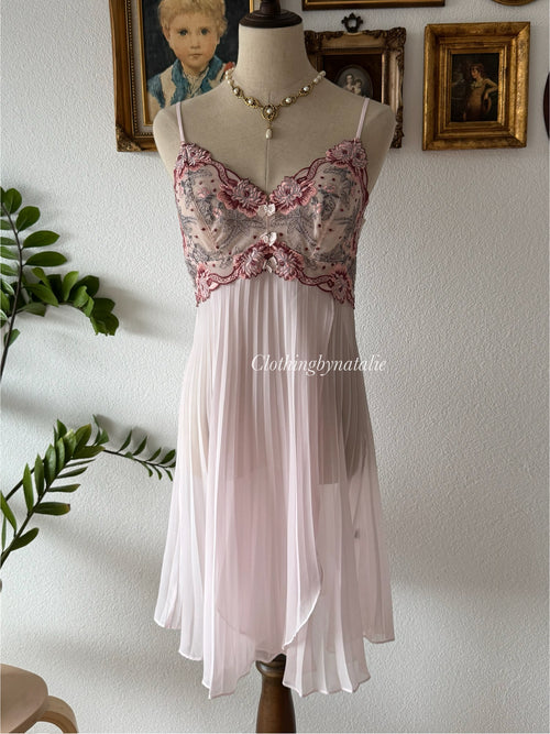 Fairy Pink Pleated Chiffon Slip Size S