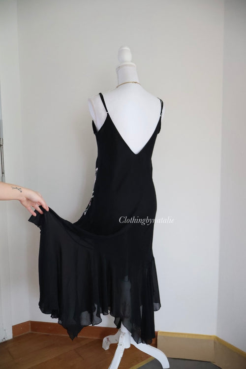 California Dynasty Embroidery Black Gown (M/L)