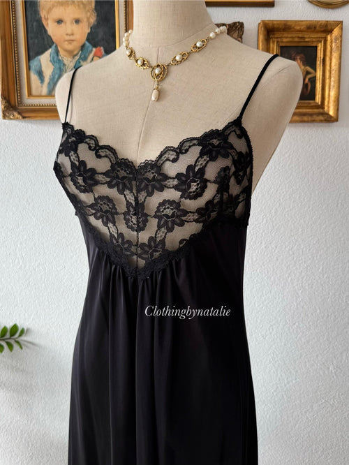 Kayser Maxi Nylon Gown Size S