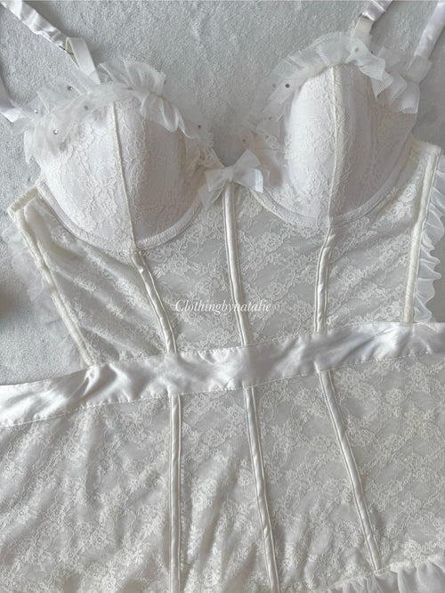 VS White Lace Apron (36B)