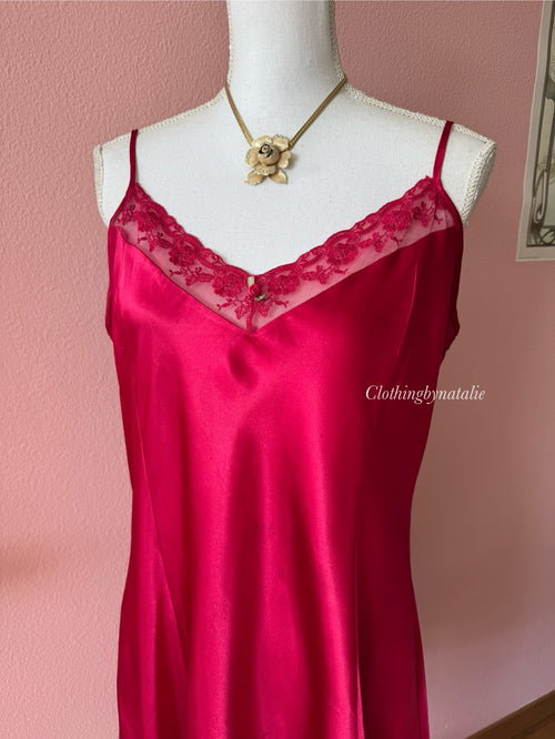 Burgundy Satin Slip (L)