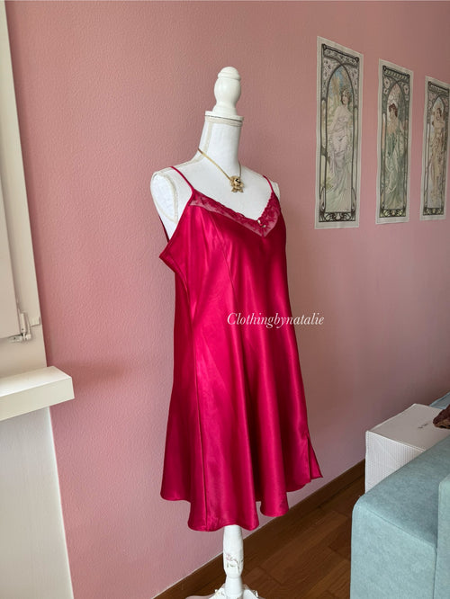 Burgundy Satin Slip (L)