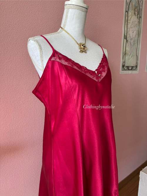 Burgundy Satin Slip (L)