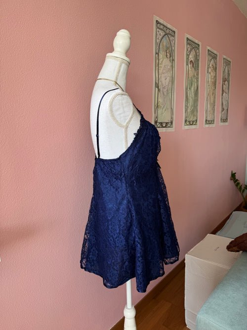 Frederick’s of Hollywood Blue Babydoll (M)
