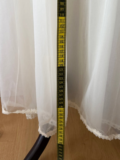 Vanity Fair Cream Maxi Nylon Nightgown size S/small M