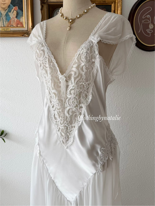 Pauline’s Crousseau Bridal Drop Waist Peignoir Set Size M/ small L