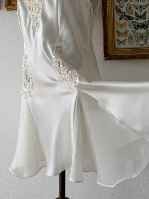 Victoria’s Secret Bridal Satin Peignoir Size M