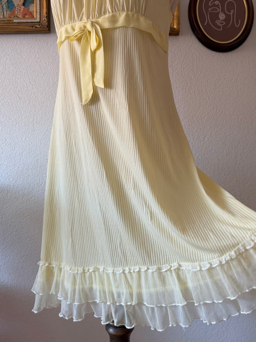 Coquette Yellow Nylon Nightgown size M