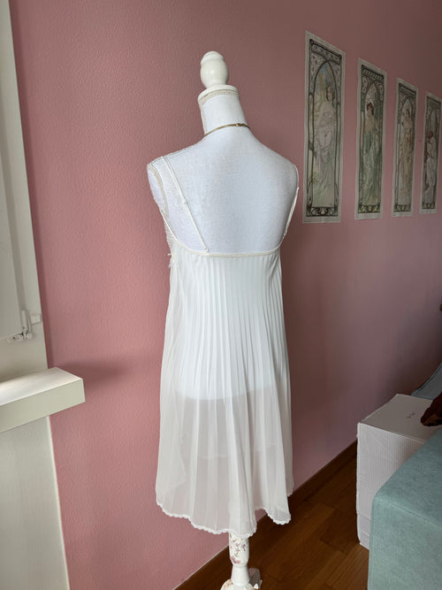 Vera Wang Pleated Chiffon Babydoll (S/M)